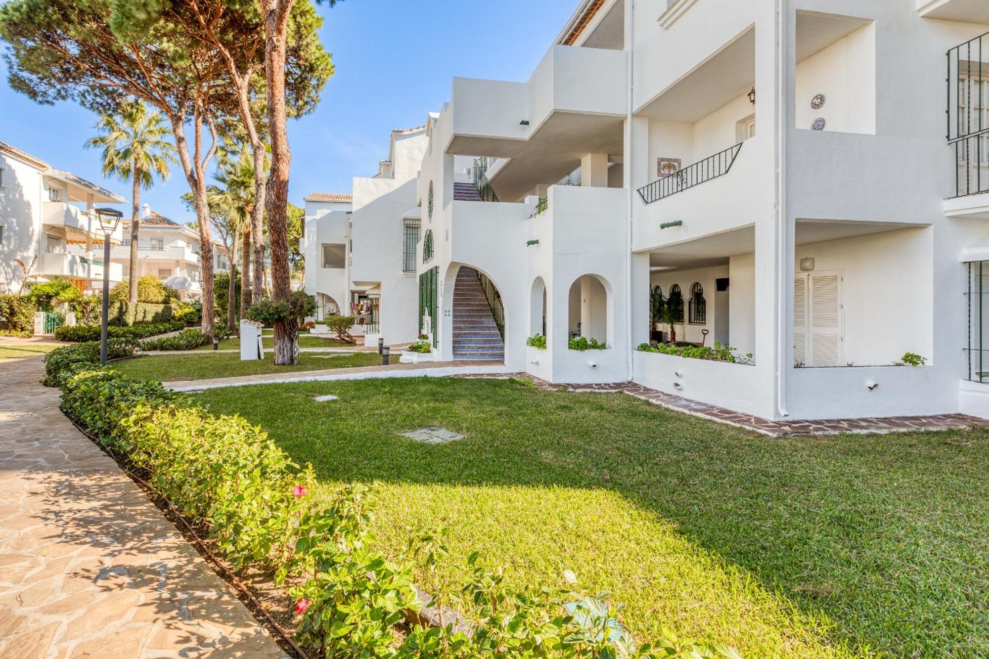 Life El Presidente Penthouse Pool View Estepona Exterior foto